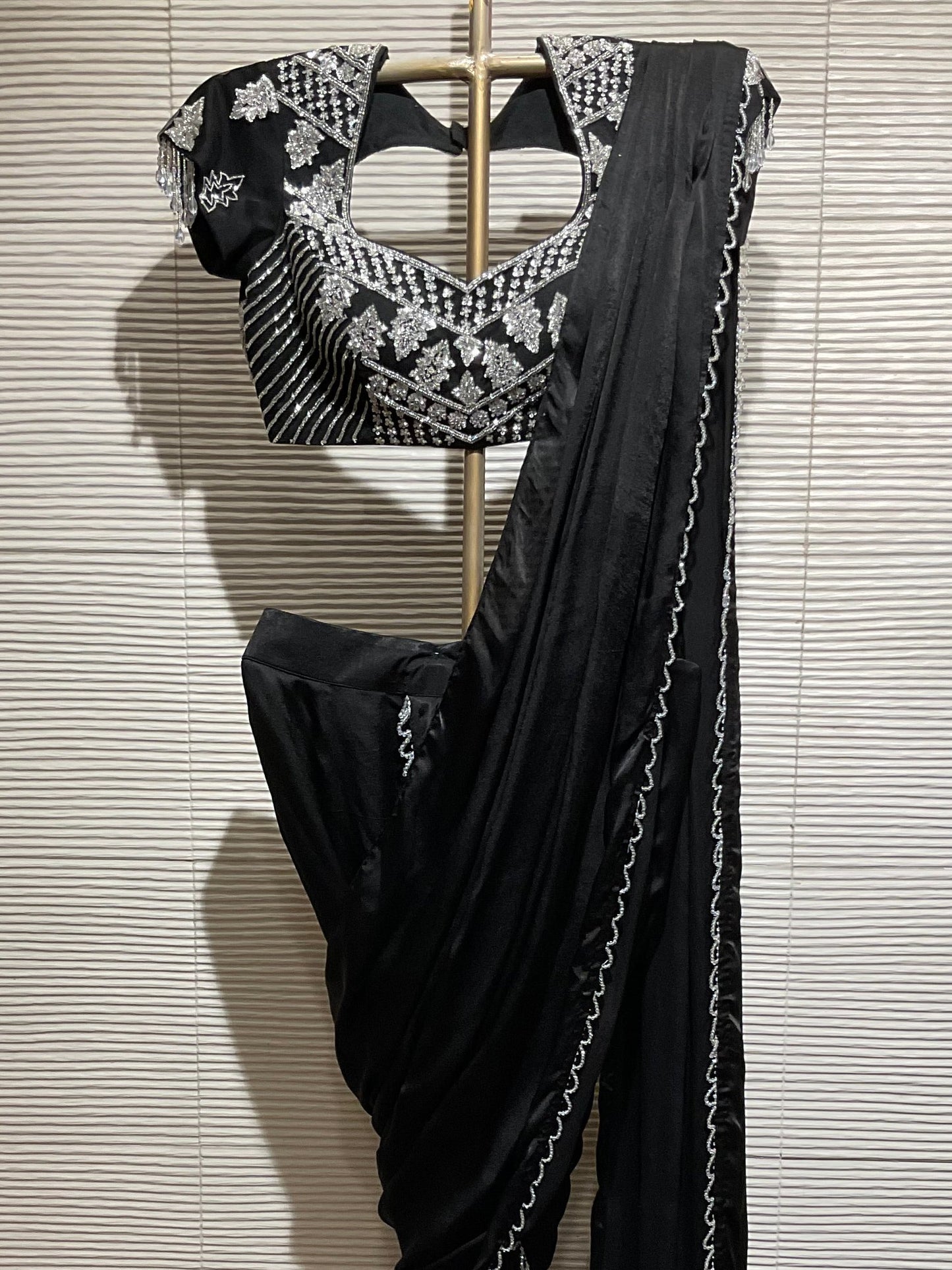 Noir Saree